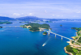 Yeosu\'s ‘Baekri Seomseomgil’ Designated as Nation\'s First Tourism Road by the Mi..