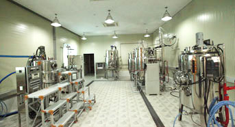 유미생물 배양실 기계들이 놓여있다.