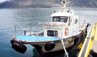 항구에 정박중인 부도호 모습