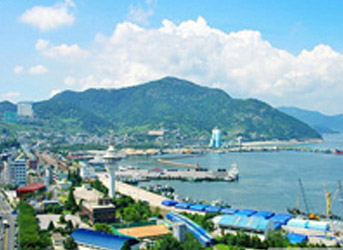 멀리서 바라본 2012 세계박람회 전경