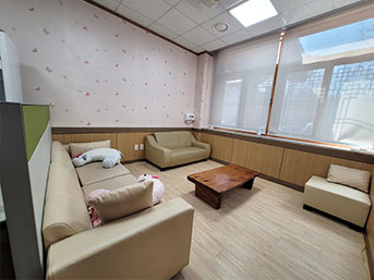 모유수유실 내부 전경