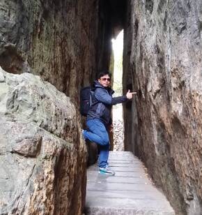 여수의 향기가 물씬 풍겨나는 향일암에서...