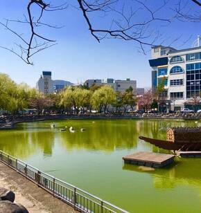 여수 거북공원에서 