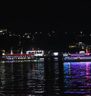 아름다운 여수 밤바다를 바라보면서