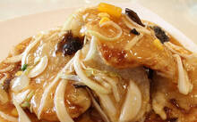 먹음직스러운 찹살탕수육 한접시