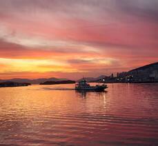 여수로는 처음으로 가족을 다녀왔습니다.  장소마다 아름다운 여수를 글로 담아보았습니다.   제목 : 여수야 오동도야