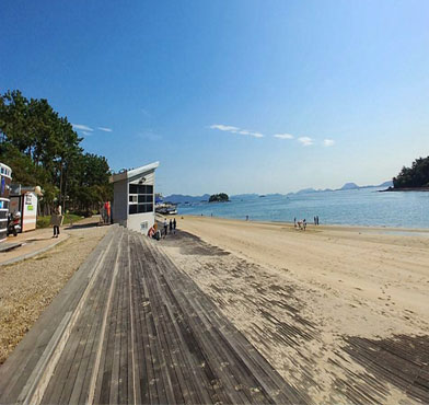 진남관 우측전경