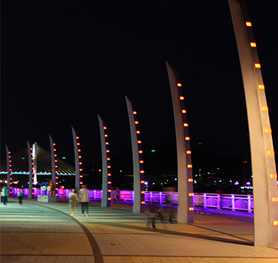 동방파제 야간조명시설