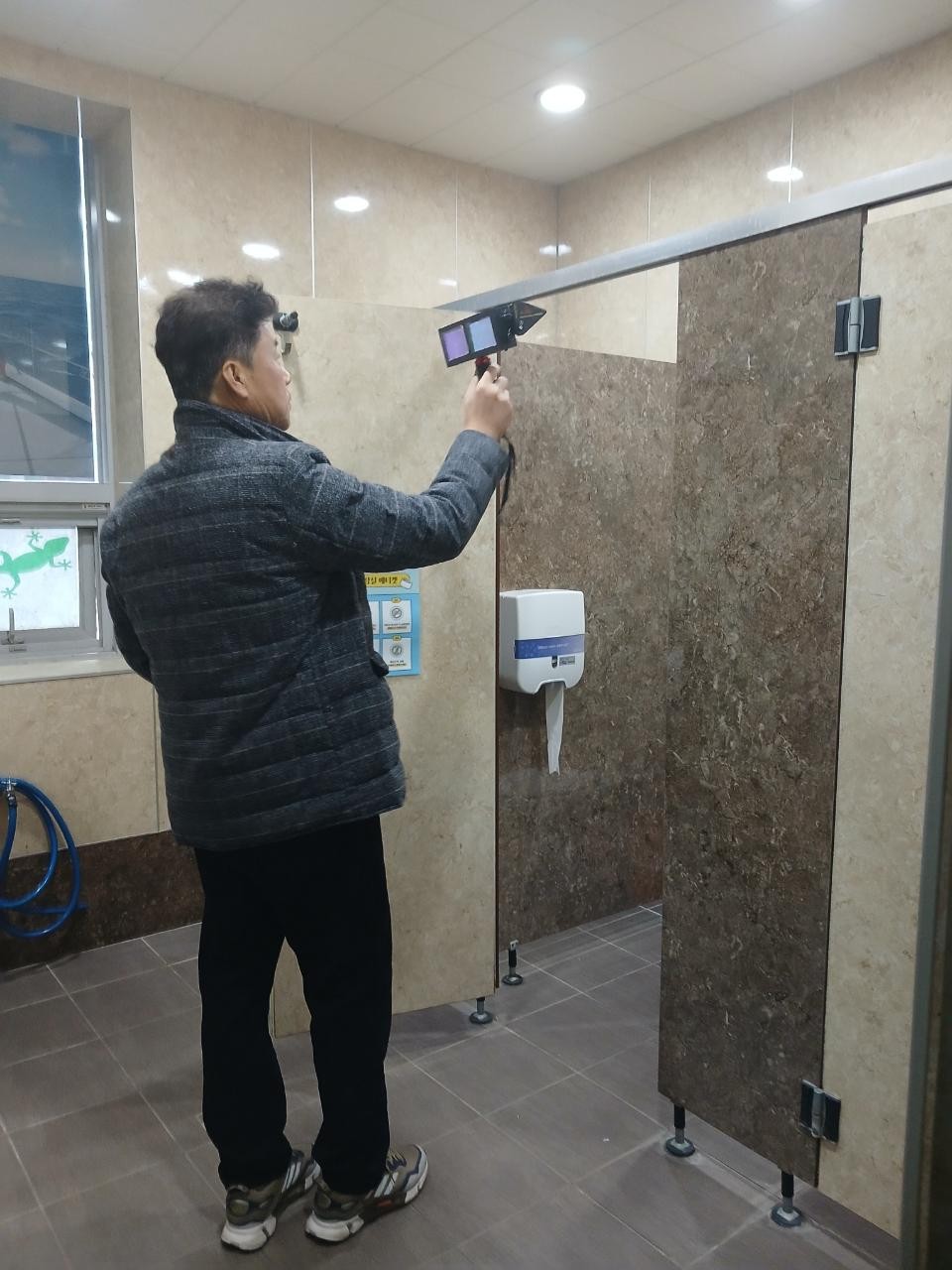 7 여수시, 불법 촬영 탐지 장비 연중 무료 대여 지원.jpg