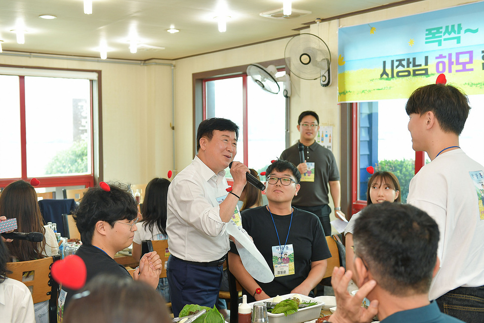 4-1 여수시, MZ세대 공무원과 ‘폭싹 반갑수다’…세대 공감 소통 워크숍