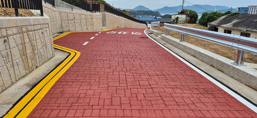 2-1 여수시, 도시계획도로 개통으로 정주 여건 대폭 개선(충무동)