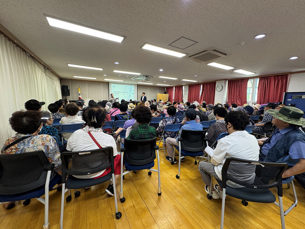 시내버스 노선체계 전면 개편을 위한 주민설명회 전체 사진