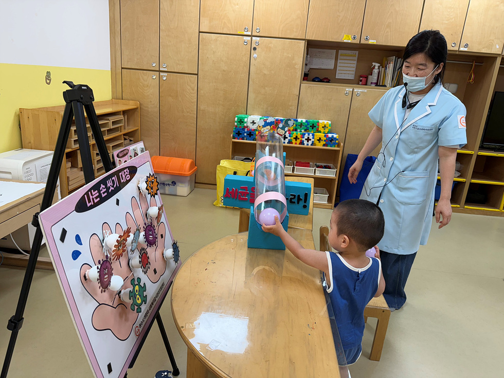 3-1 여수시 어린이·사회복지급식관리지원센터 위생교육 실시.jpg