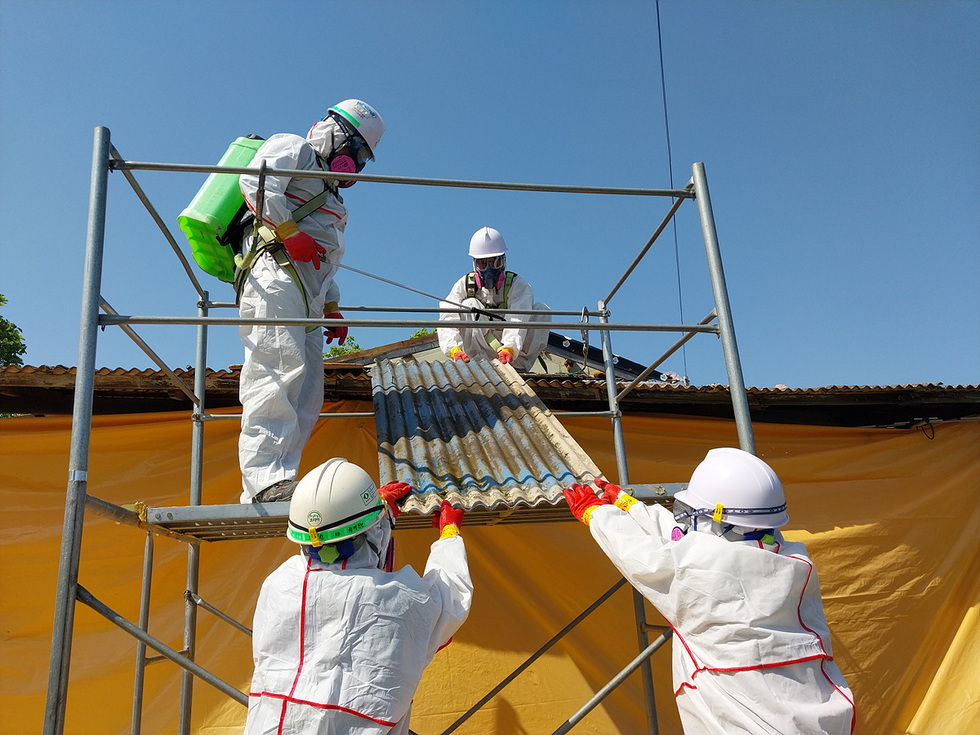 6 여수시, ‘2026년 슬레이트 처리 및 지붕개량 지원사업’ 신청자 모집.jpg