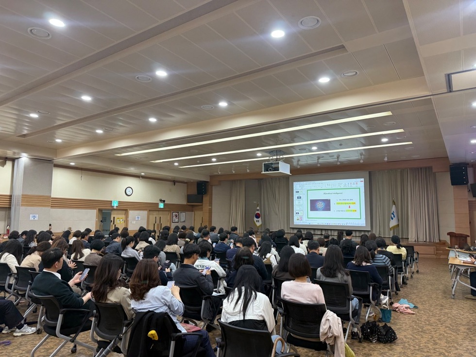 7 여수시, 공직자 대상 “조직소통 UP, 일하기 좋은 공직문화 ON” 교육 실시.jpeg