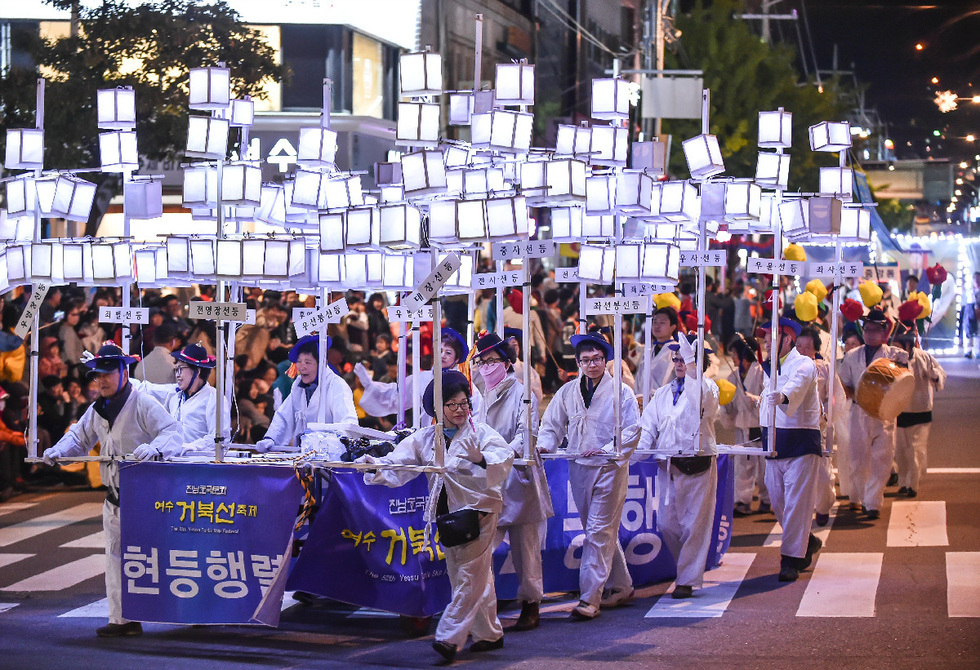 15 日,据悉丽水市与(私)丽水镇南龟甲船庆典保存会今年将于 7 月 29 日至 31 日于丽水世界博览会会场举办“第 56 届丽水龟甲船庆典”。