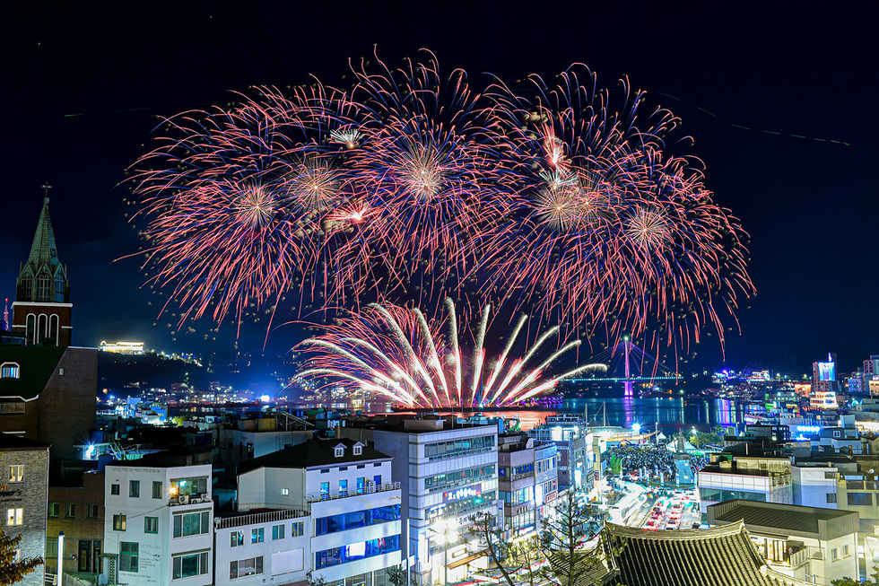 2022 Yeosu Night Sea Fireworks Festival
