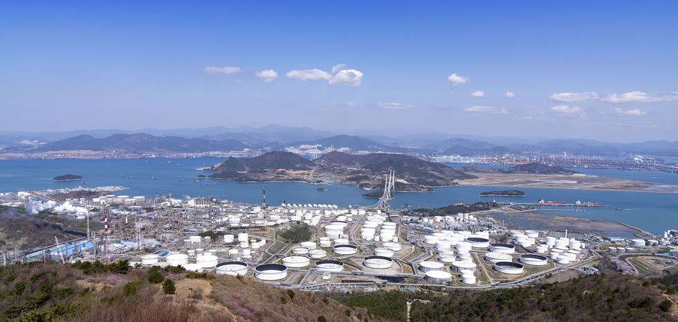 PanoramicviewoftheYeosuNationalIndustrialComplex