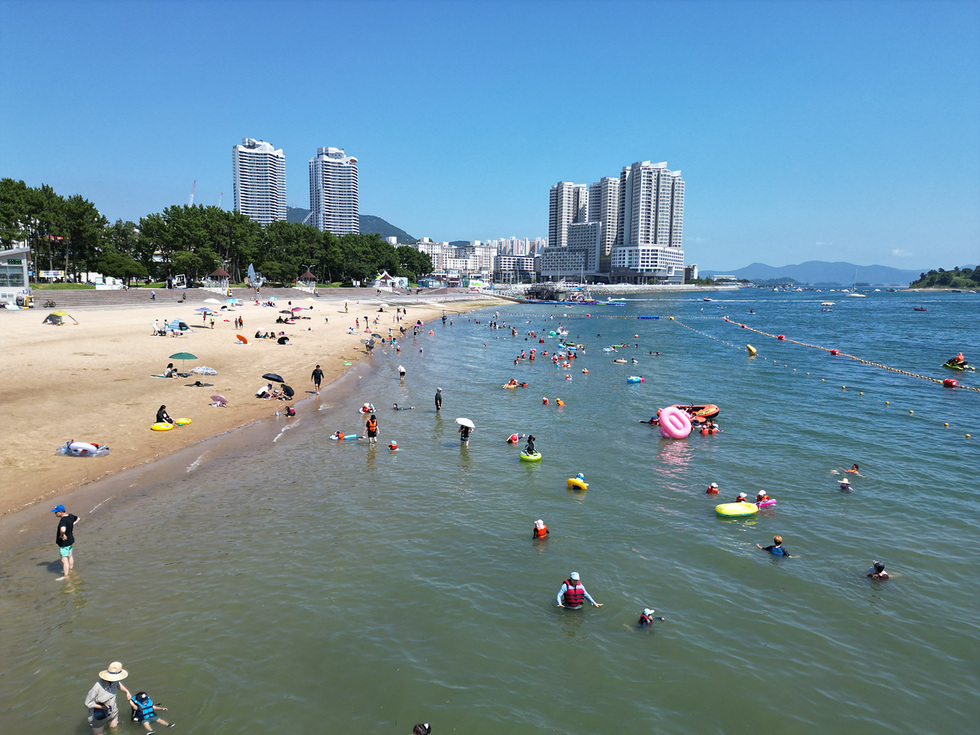 UngcheonBeachinYeosu1